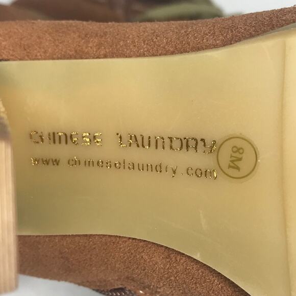 Chinese Laundry Fearsome Suede Booties Heels Womens 8M - Picture 15 of 15